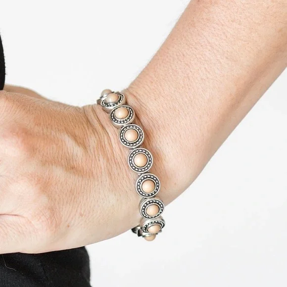 Globetrotter Goals - Silver-Tone Bracelet with Cream Cabochon Circles - Picture 2 of 2